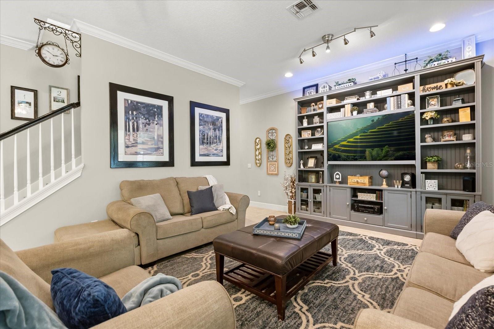 Image 12 of 74 For 11658 Hampstead Street