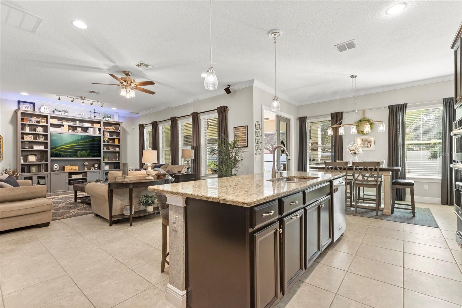 Image 17 of 74 For 11658 Hampstead Street