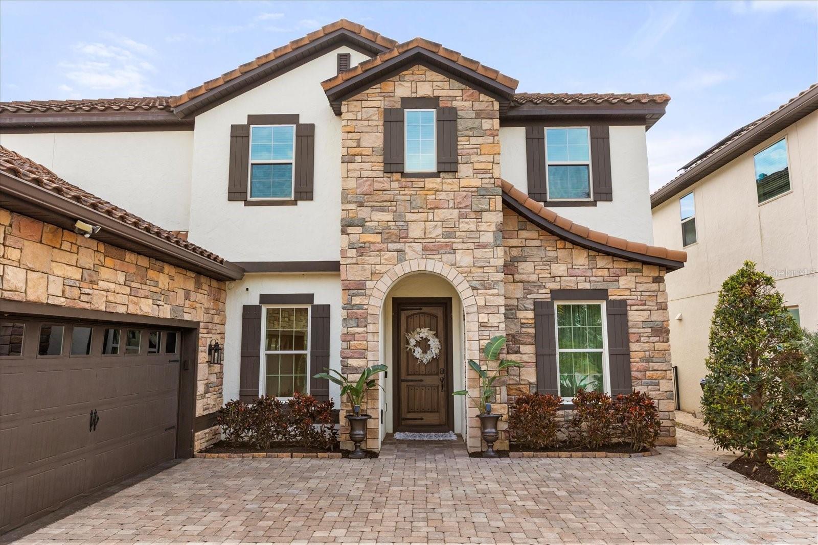 Image 2 of 74 For 11658 Hampstead Street