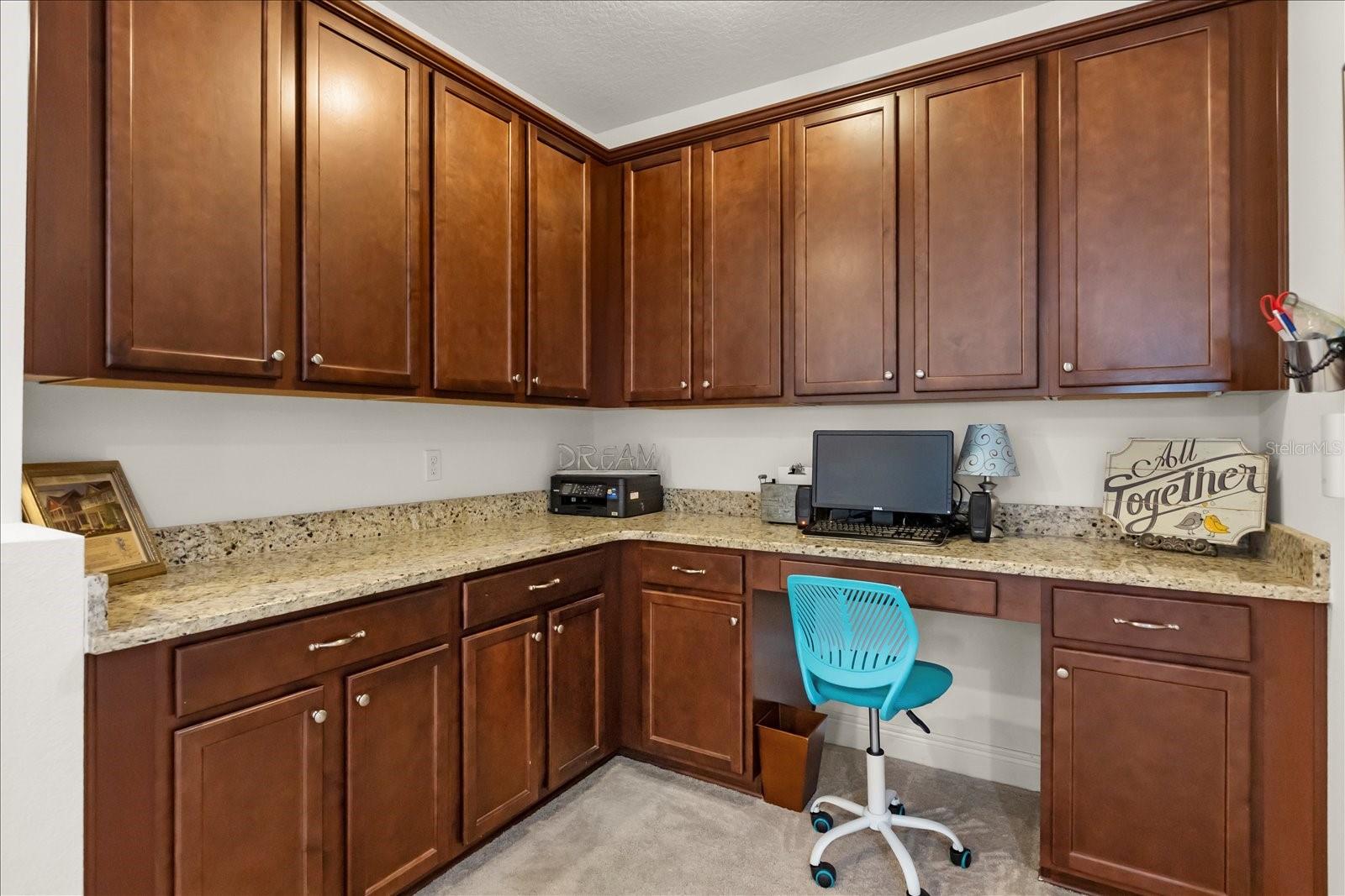 Image 33 of 74 For 11658 Hampstead Street