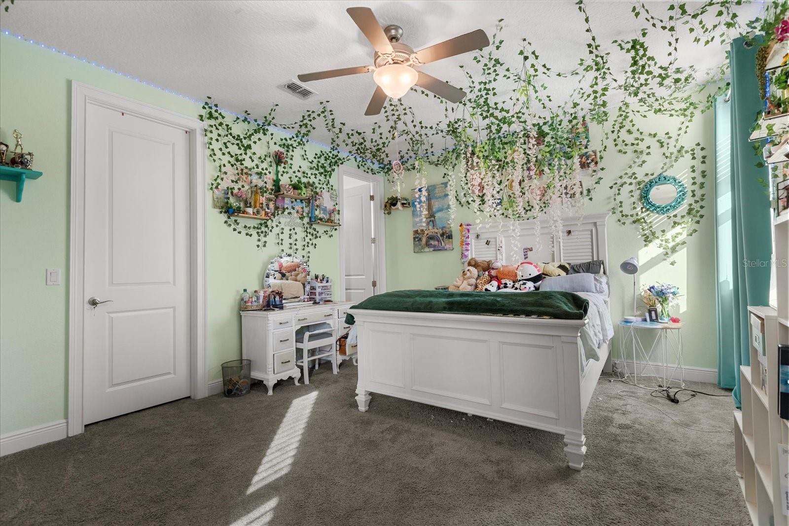 Image 48 of 74 For 11658 Hampstead Street