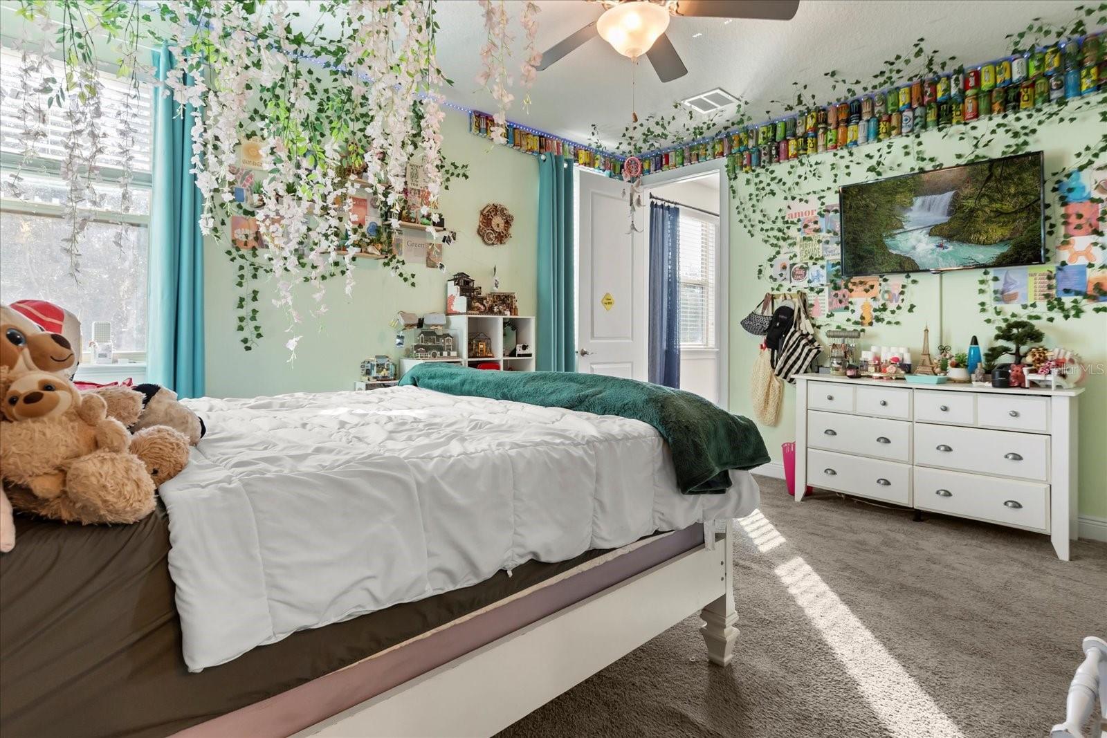 Image 50 of 74 For 11658 Hampstead Street