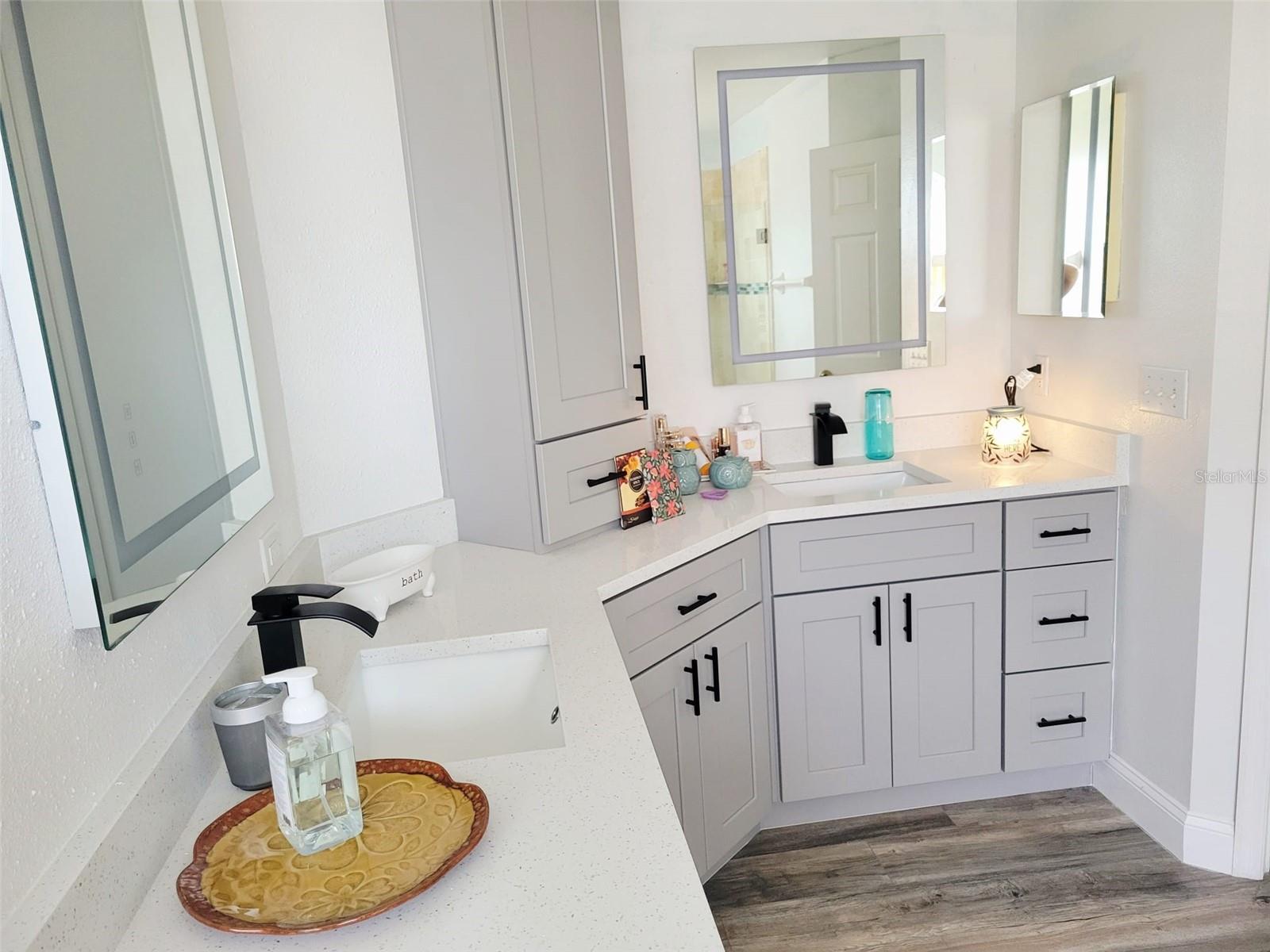 Image 11 of 37 For 354 Lexingdale