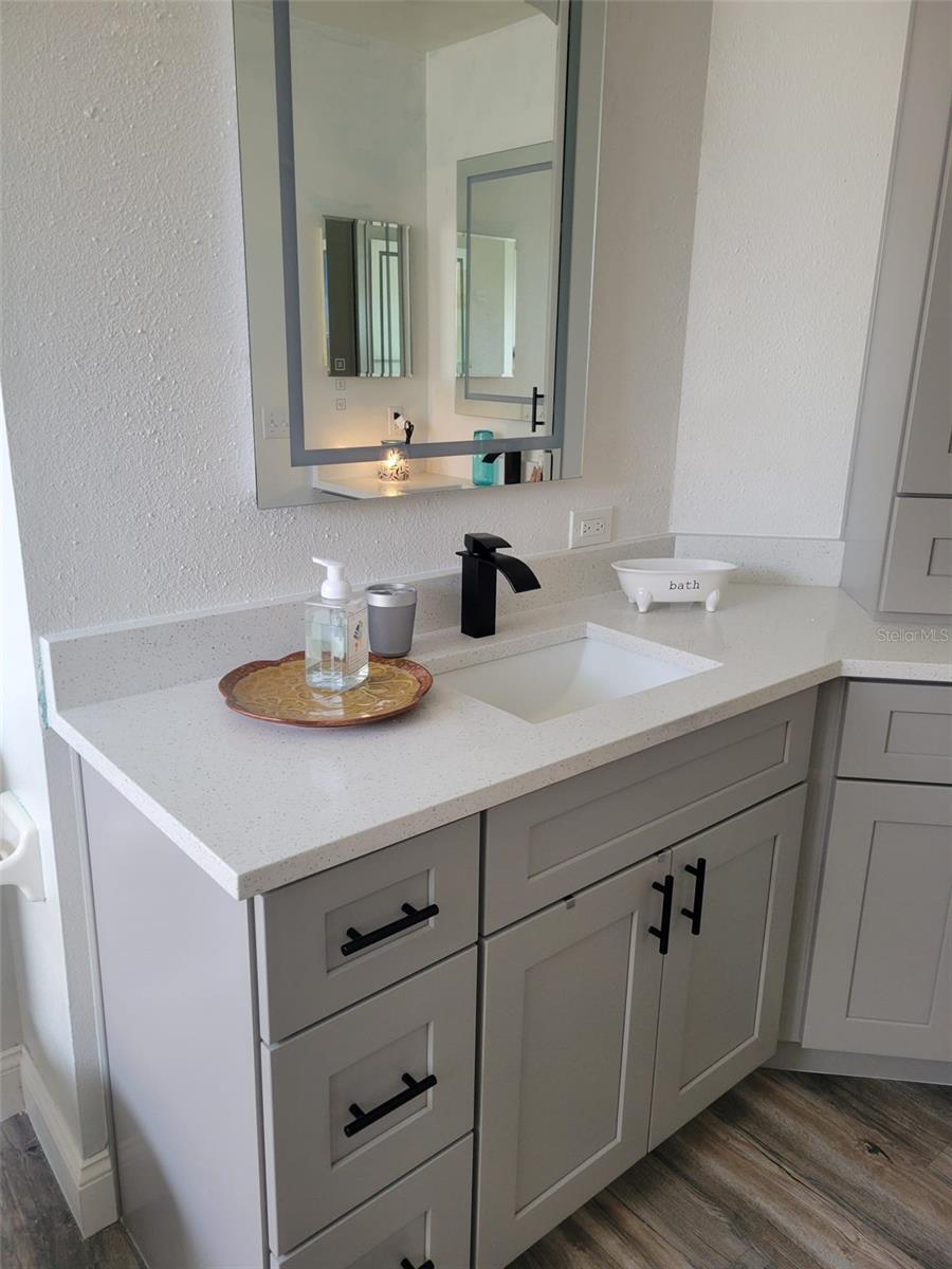 Image 14 of 37 For 354 Lexingdale