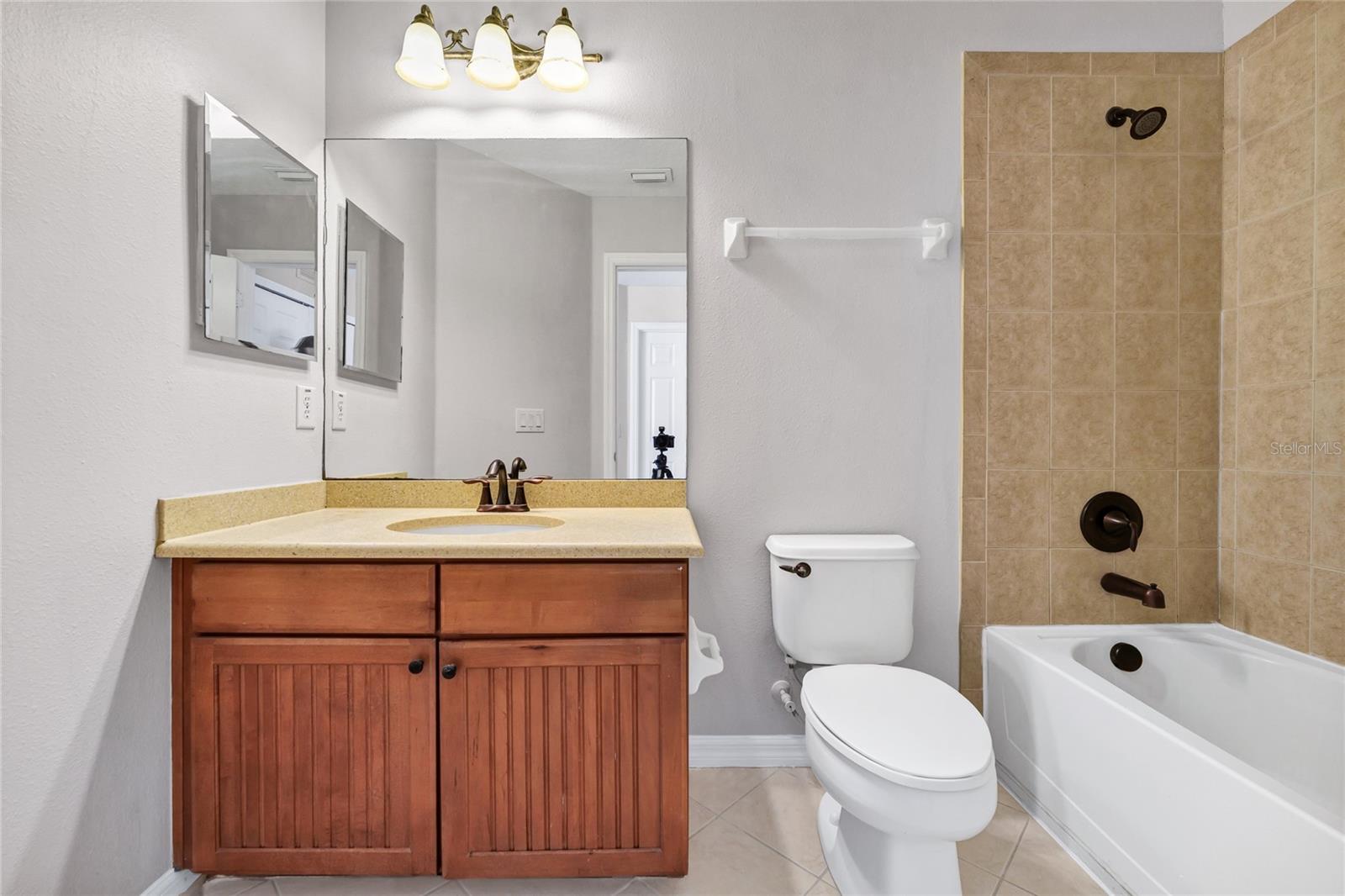 Image 23 of 29 For 4848 Fiorazante Avenue