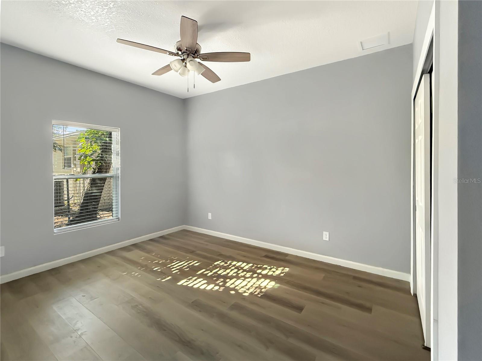 Image 16 of 19 For 141 Scott Drive