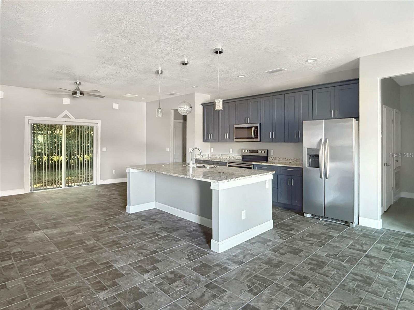 Image 3 of 19 For 141 Scott Drive