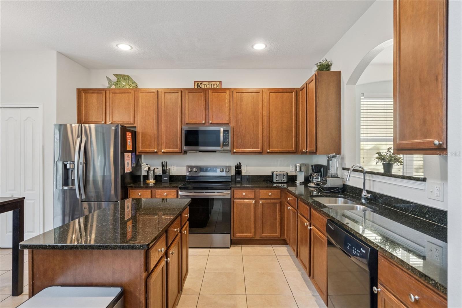 Image 10 of 63 For 4356 Acorn Court