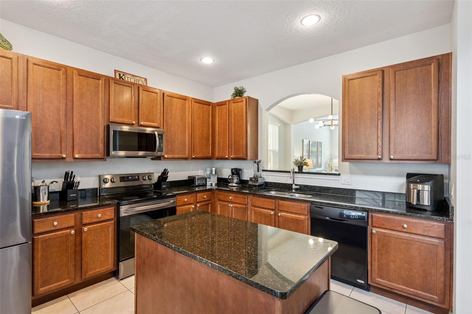 Image 11 of 63 For 4356 Acorn Court