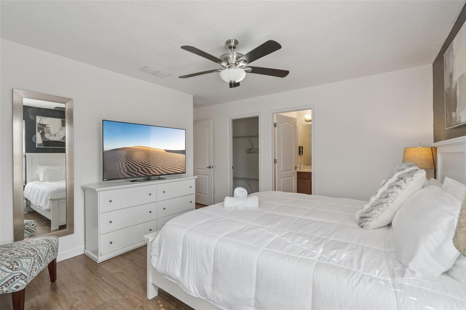 Image 31 of 63 For 4356 Acorn Court