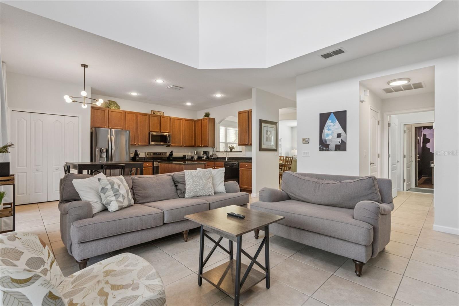 Image 8 of 63 For 4356 Acorn Court