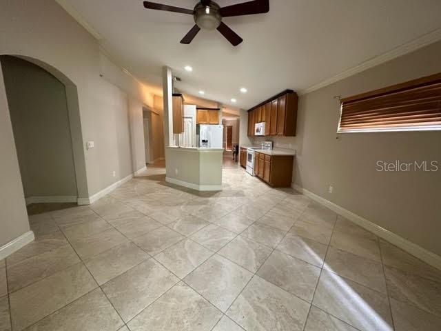 Image 11 of 14 For 12648 Sophiamarie Loop