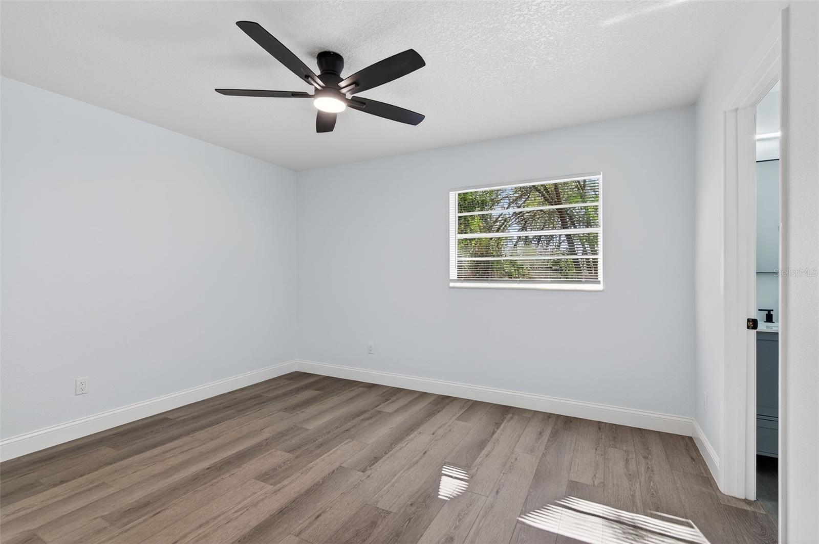 Image 12 of 26 For 5319 Martin Lane