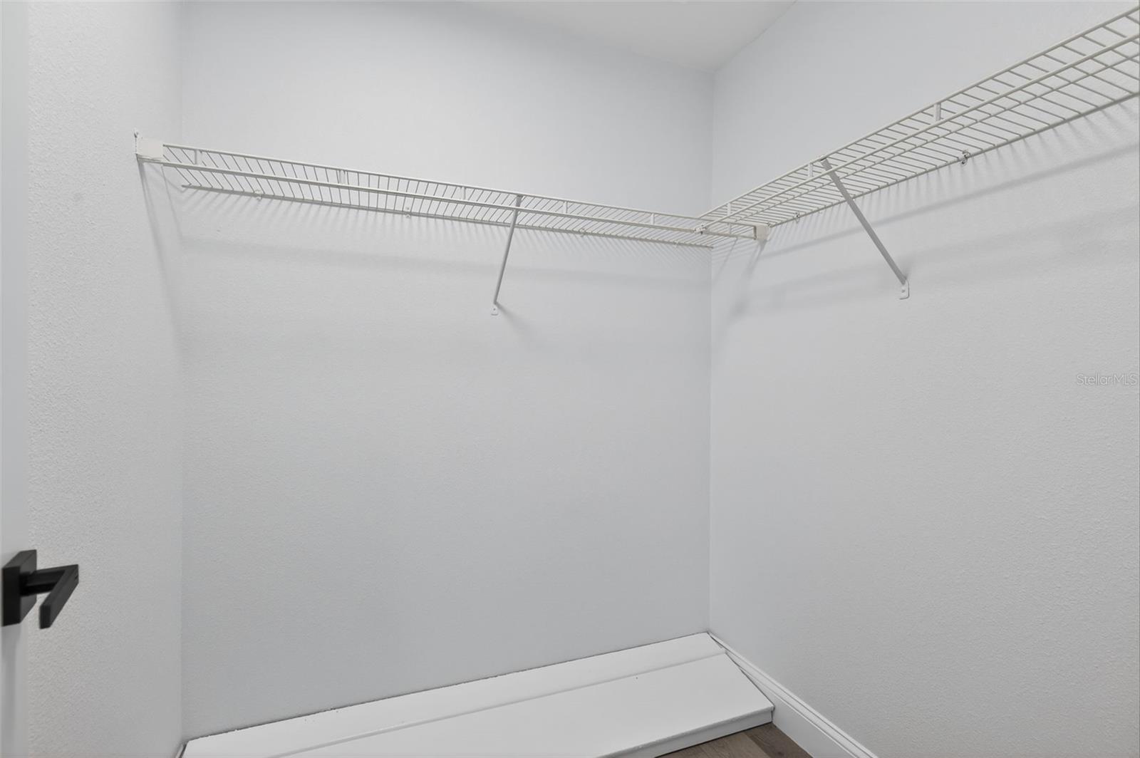 Image 13 of 26 For 5319 Martin Lane