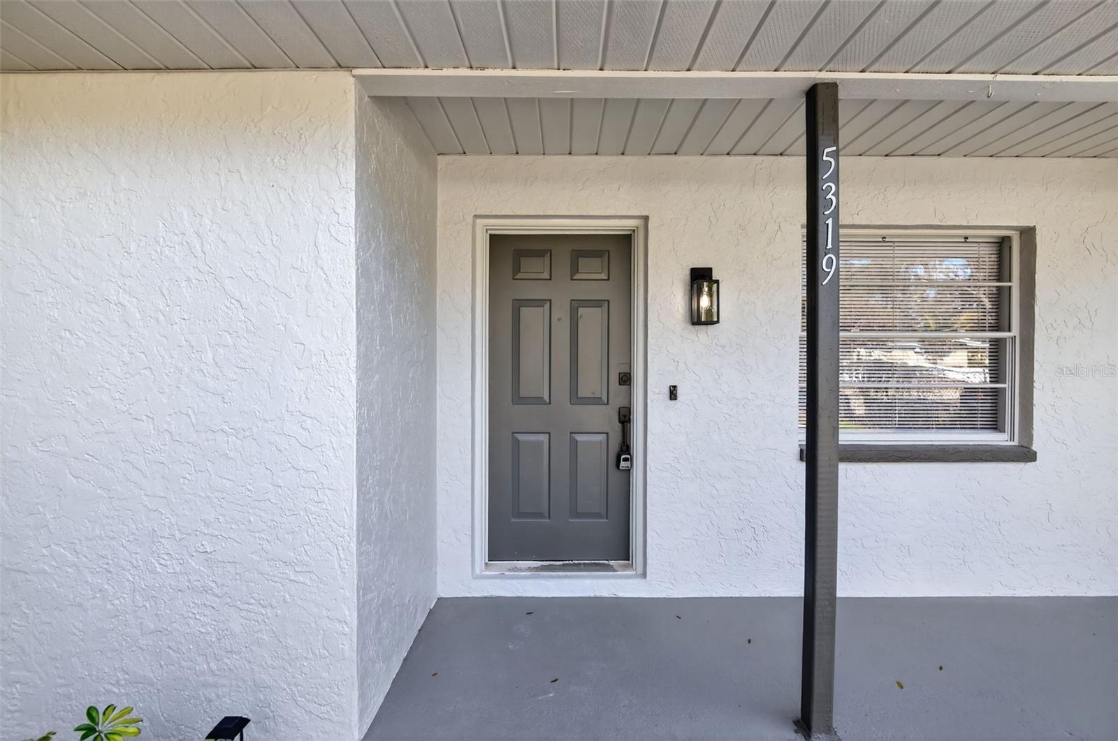 Image 3 of 26 For 5319 Martin Lane