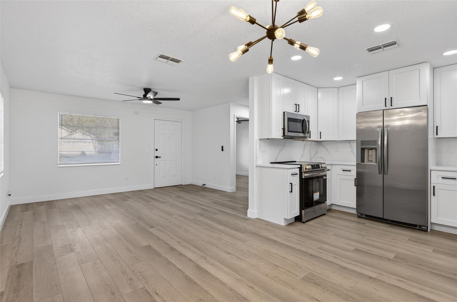 Image 8 of 26 For 5319 Martin Lane