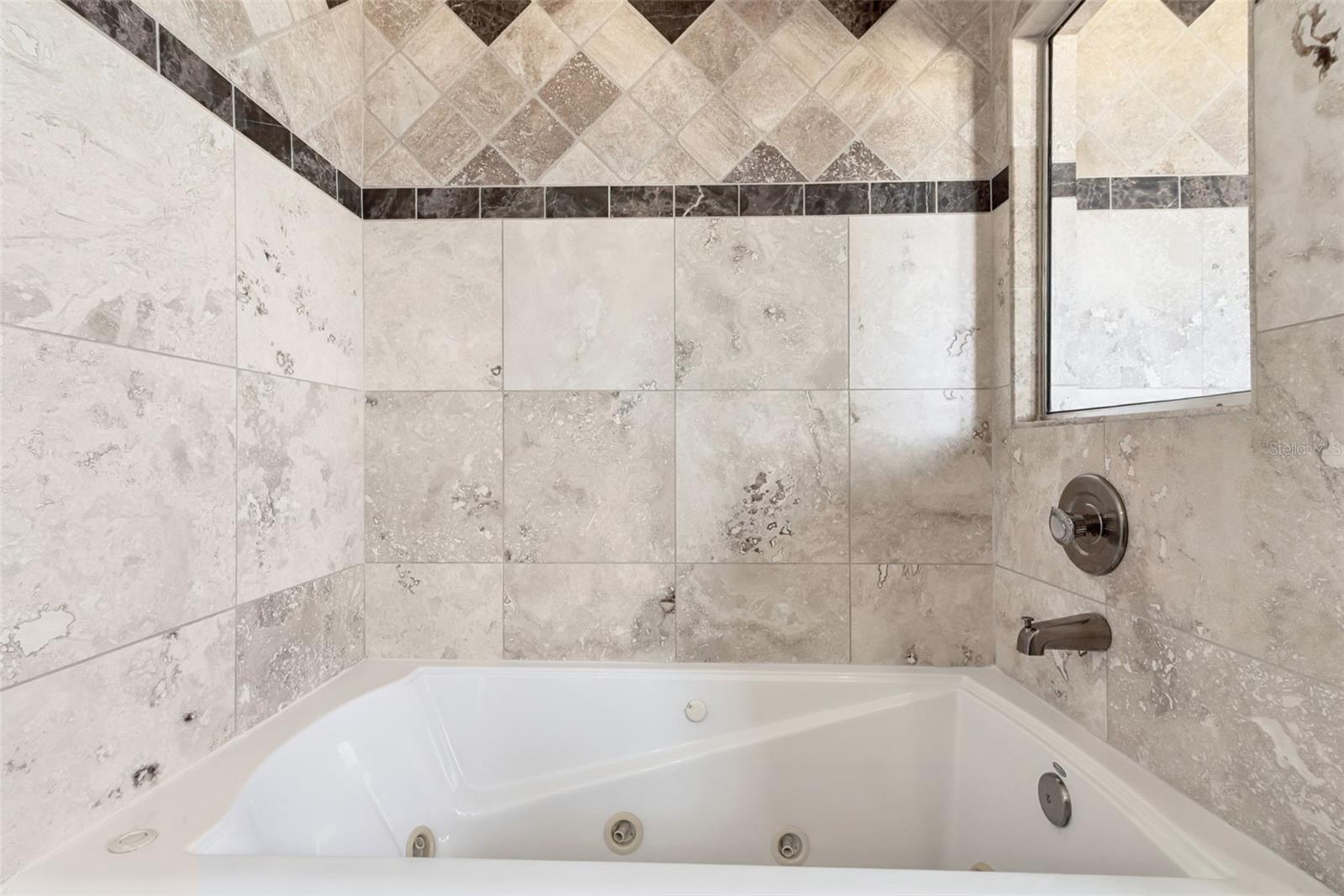 Image 26 of 42 For 5439 Red Bone Lane