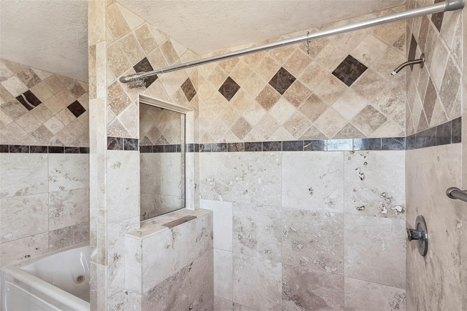 Image 28 of 42 For 5439 Red Bone Lane