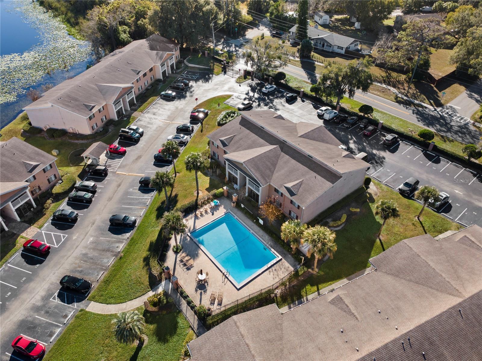 Image 40 of 46 For 145 Pearl Lake Causeway 106