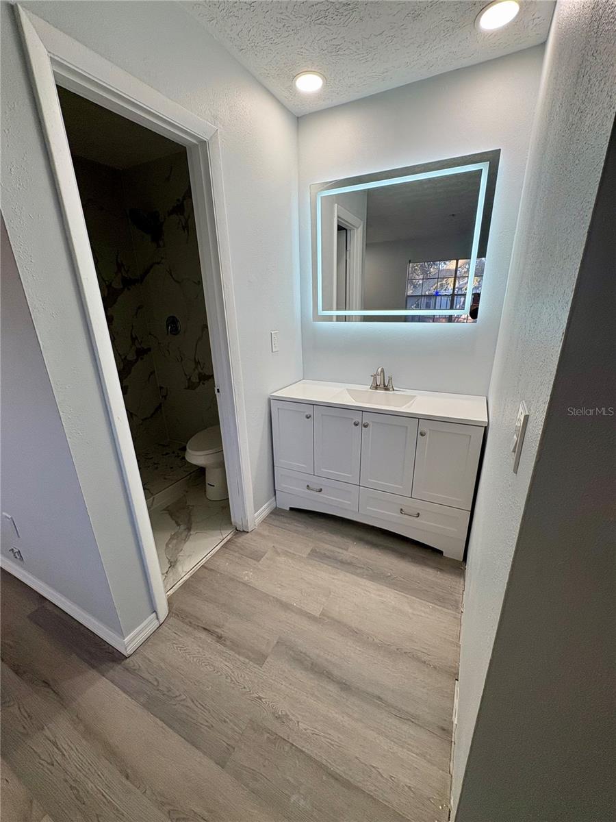 Image 13 of 22 For 5401 Hansel Avenue 2