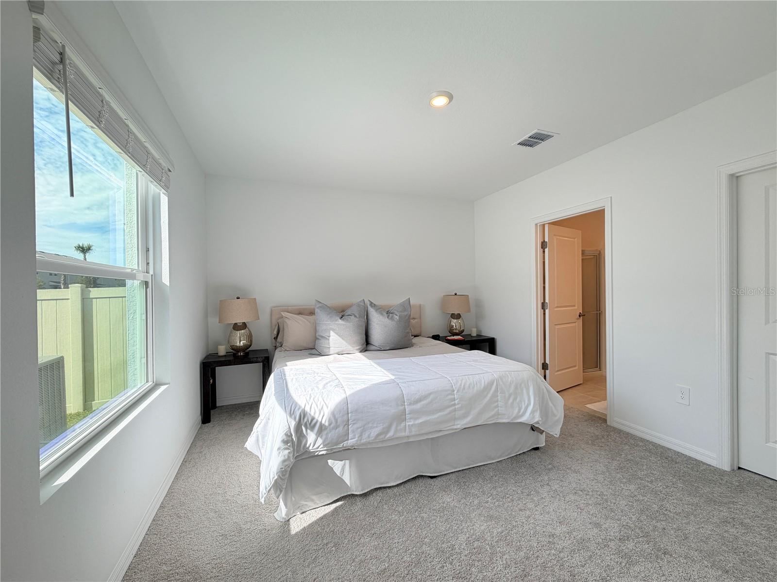 Image 24 of 37 For 5750 Le Marin Way