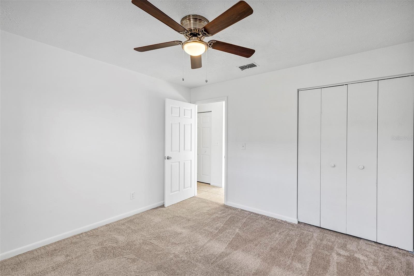 Image 11 of 17 For 3800 17th Court D