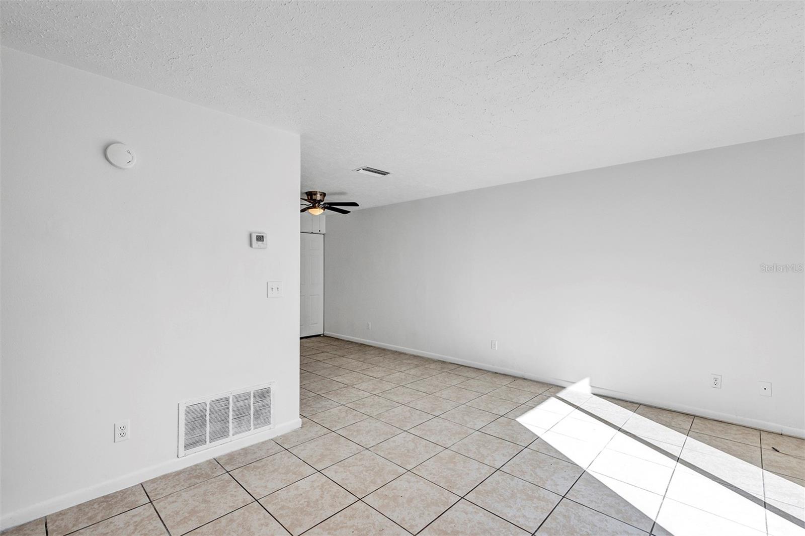 Image 2 of 17 For 3800 17th Court D