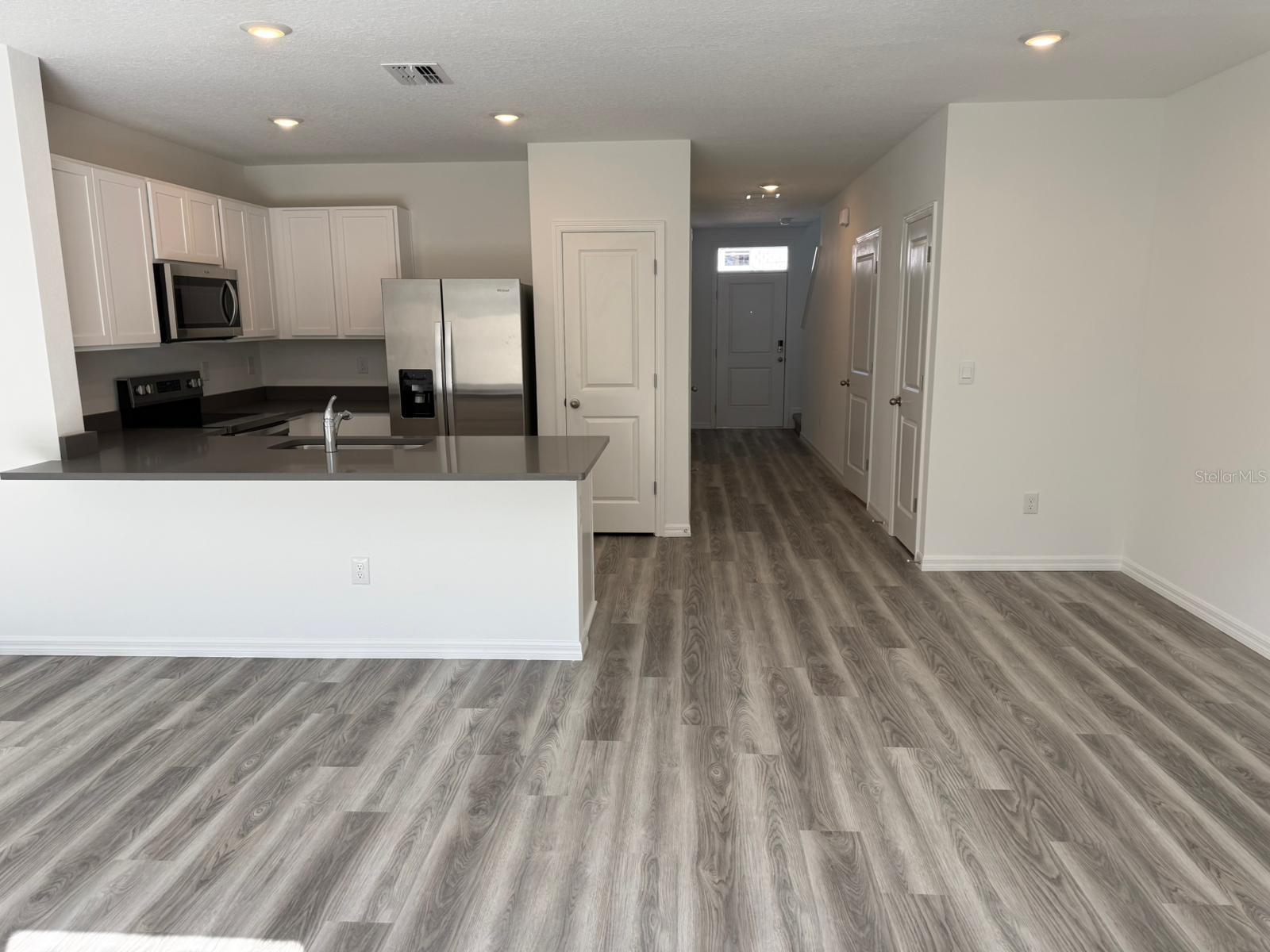 Image 3 of 15 For 31264 Paper Birch Street