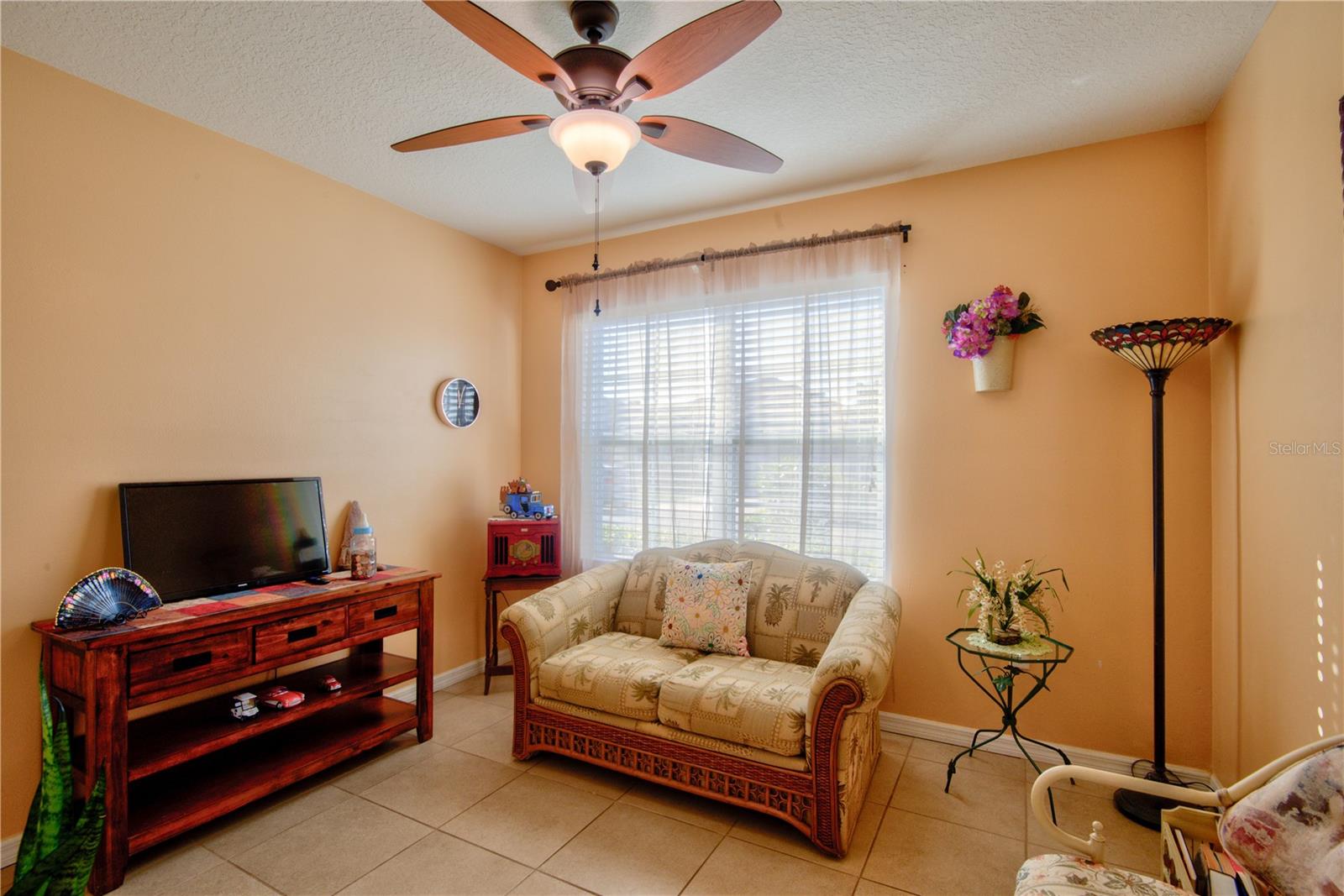 Image 15 of 21 For 488 Nova Drive