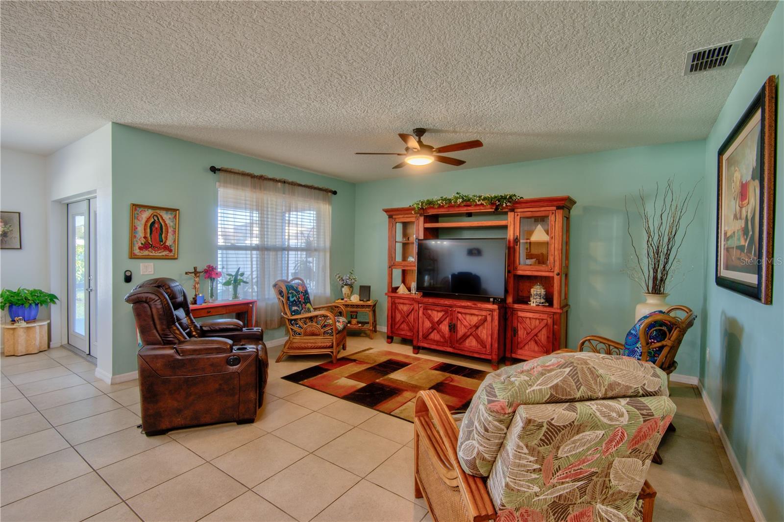 Image 5 of 21 For 488 Nova Drive