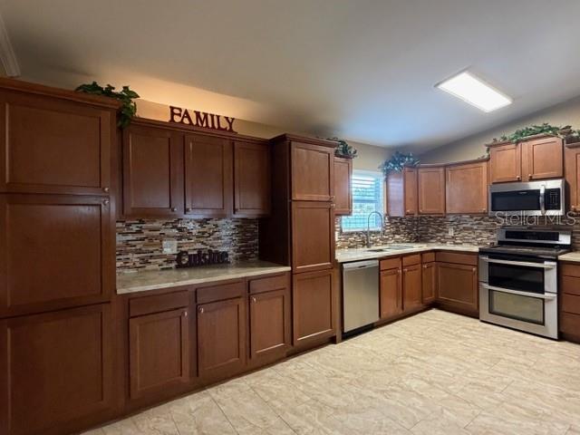 Image 11 of 37 For 667 Jaguar Court