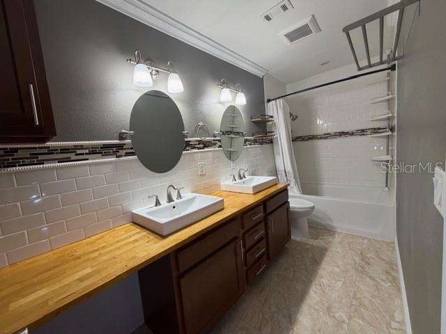 Image 18 of 37 For 667 Jaguar Court