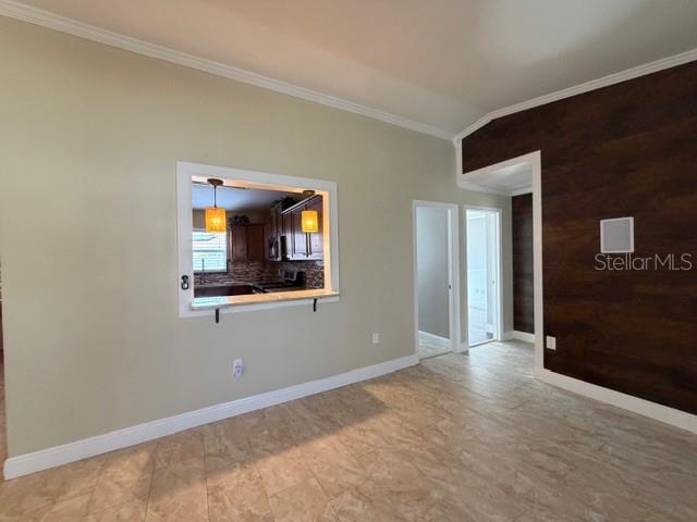 Image 8 of 37 For 667 Jaguar Court