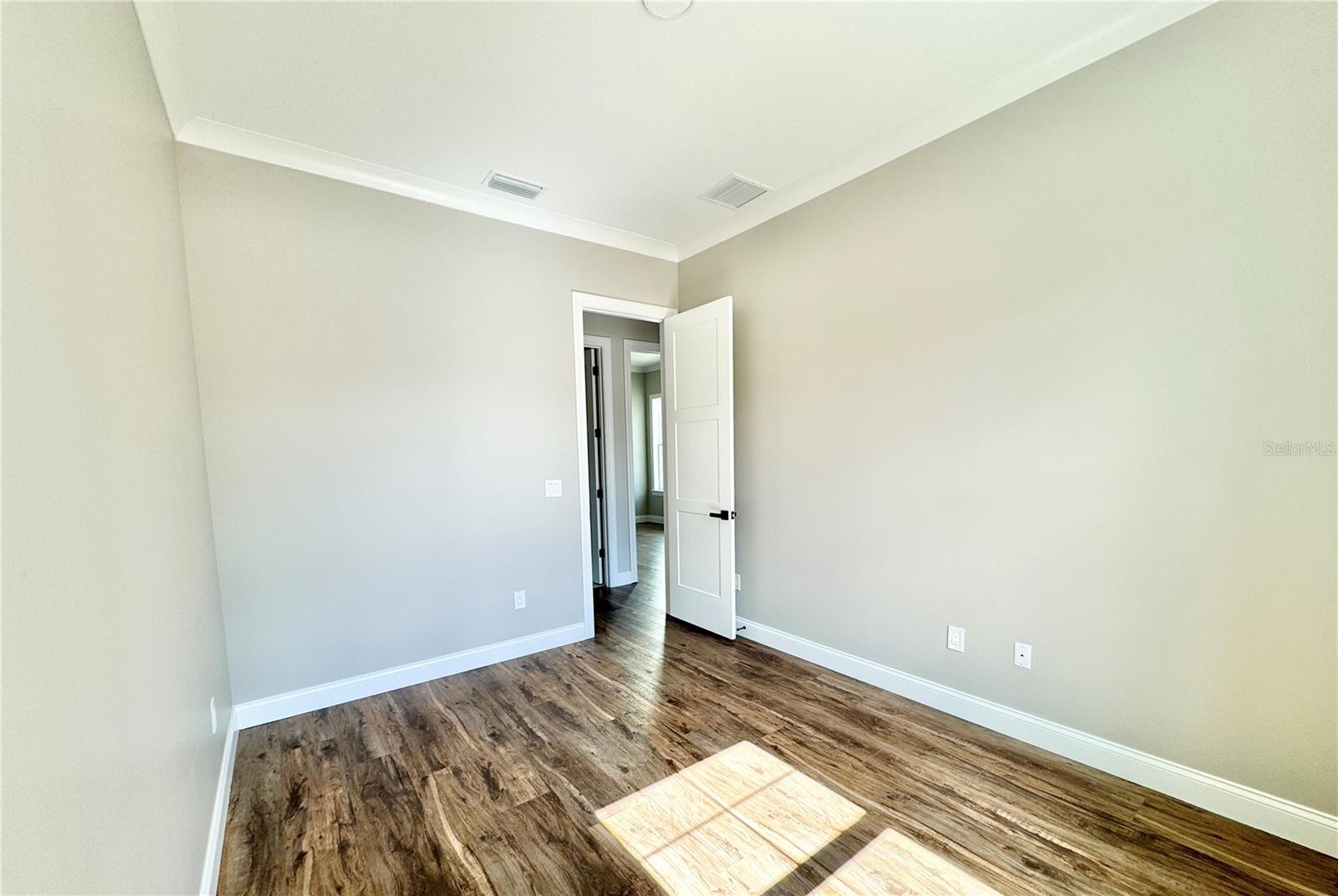 Image 17 of 30 For 17693 61st Lane Road