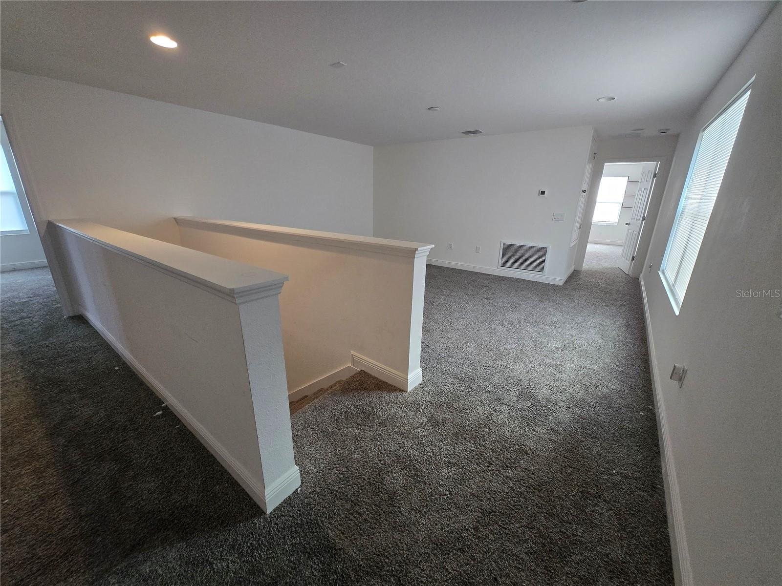 Image 10 of 17 For 1152 Blue Garden Drive