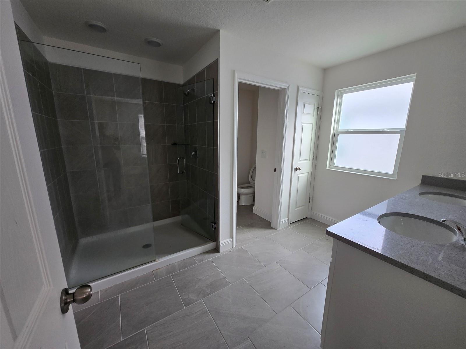 Image 12 of 17 For 1152 Blue Garden Drive