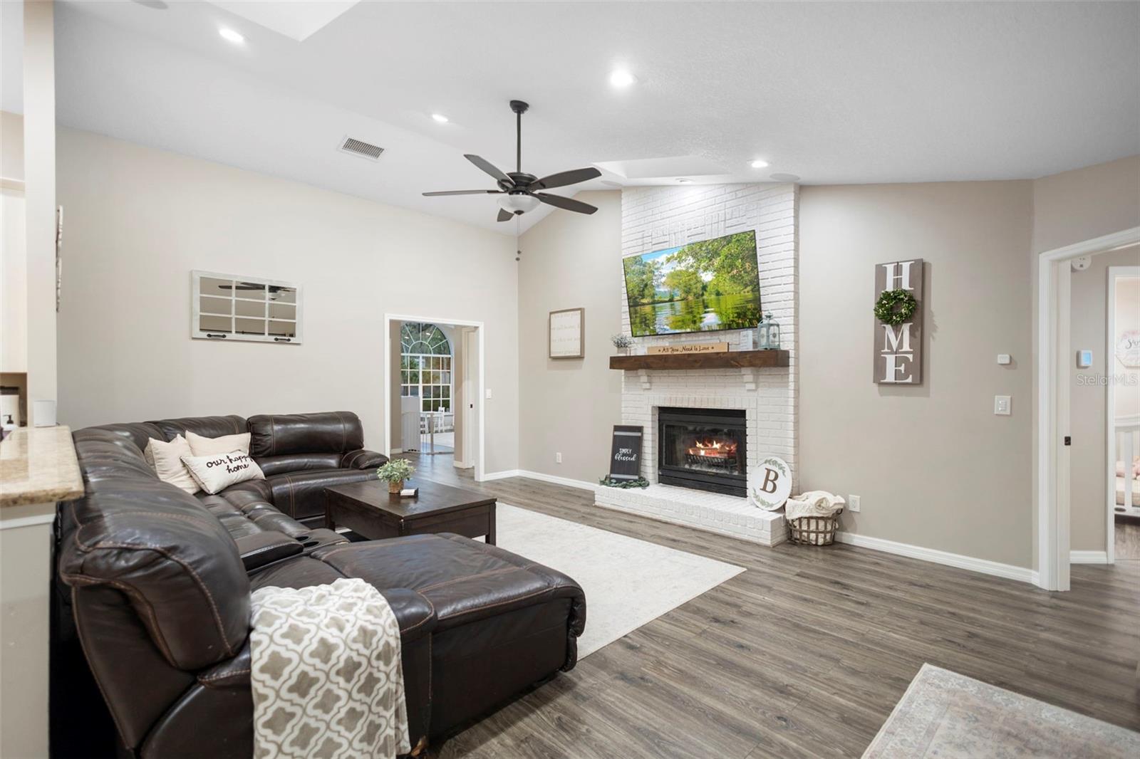 Image 12 of 42 For 1777 Seneca Boulevard