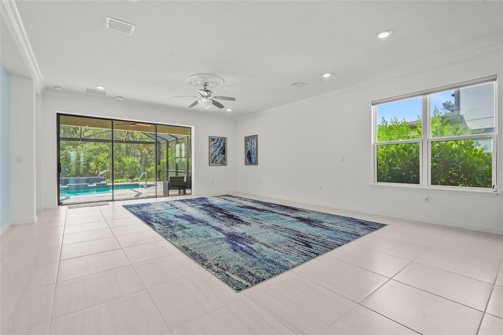 Image 16 of 26 For 10179 Milky Way Circle