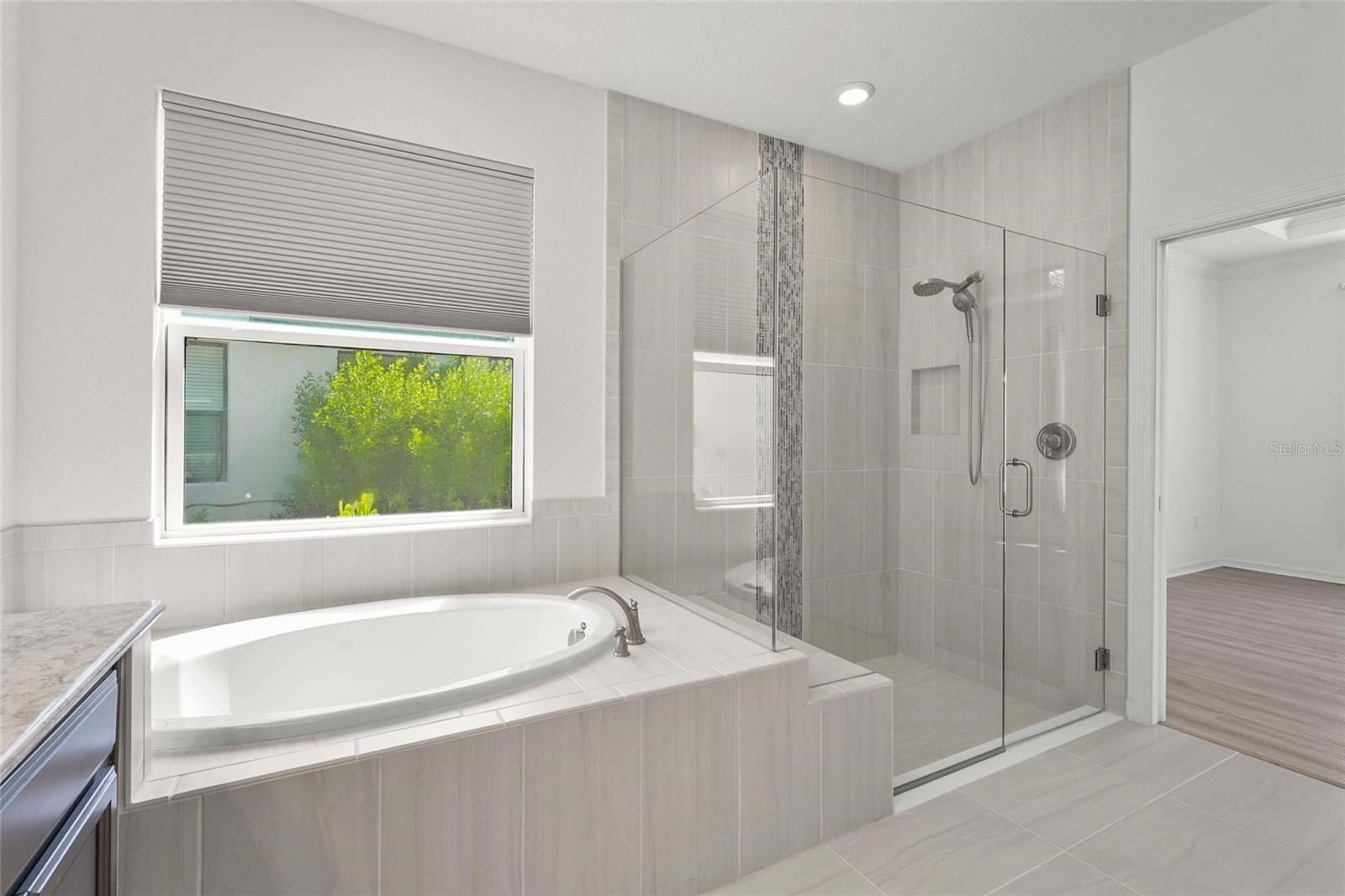 Image 23 of 26 For 10179 Milky Way Circle