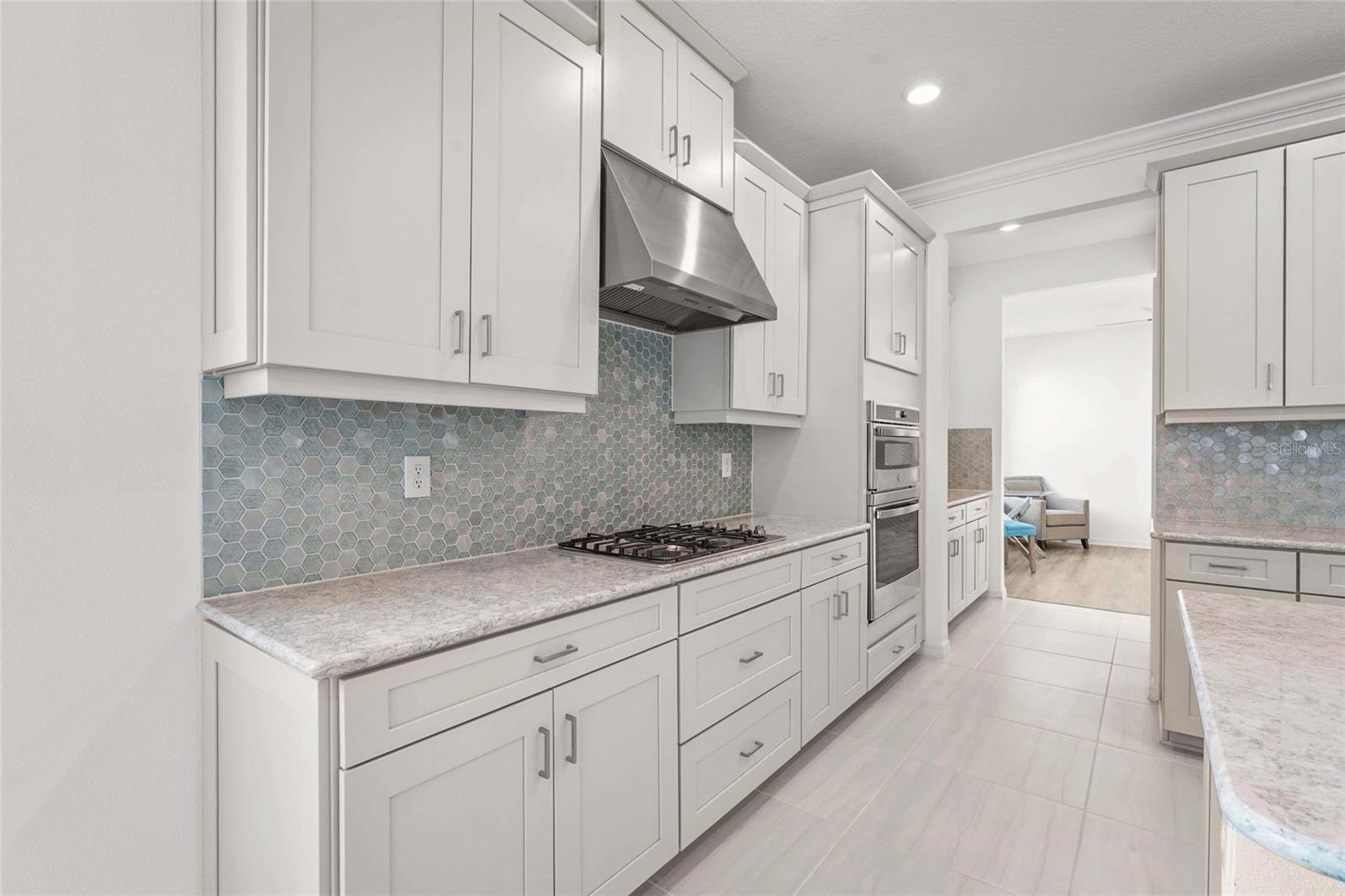 Image 26 of 26 For 10179 Milky Way Circle