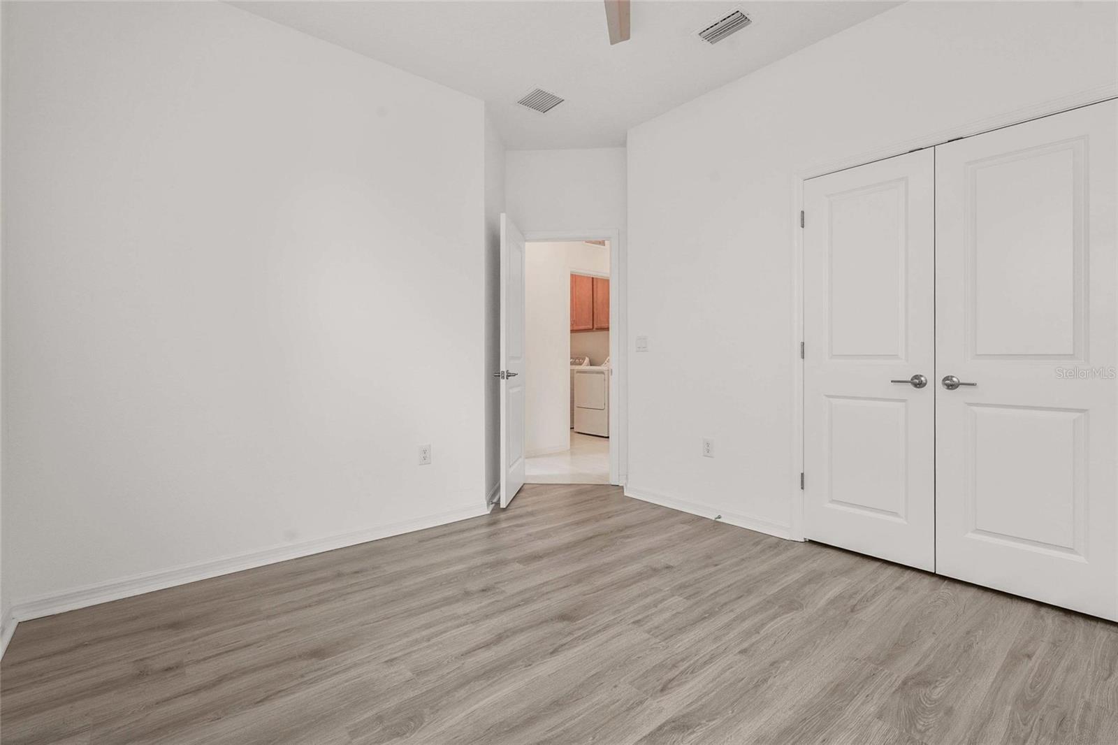 Image 8 of 26 For 10179 Milky Way Circle