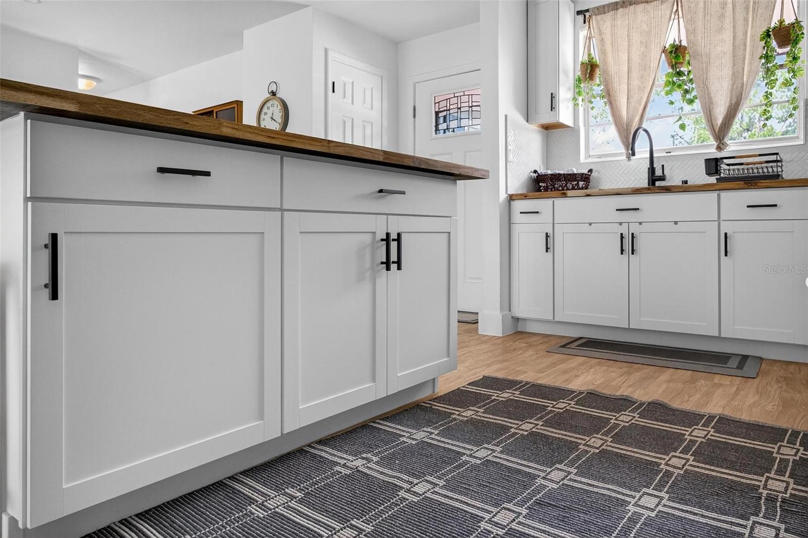 Image 16 of 62 For 1545 Culverhouse Drive