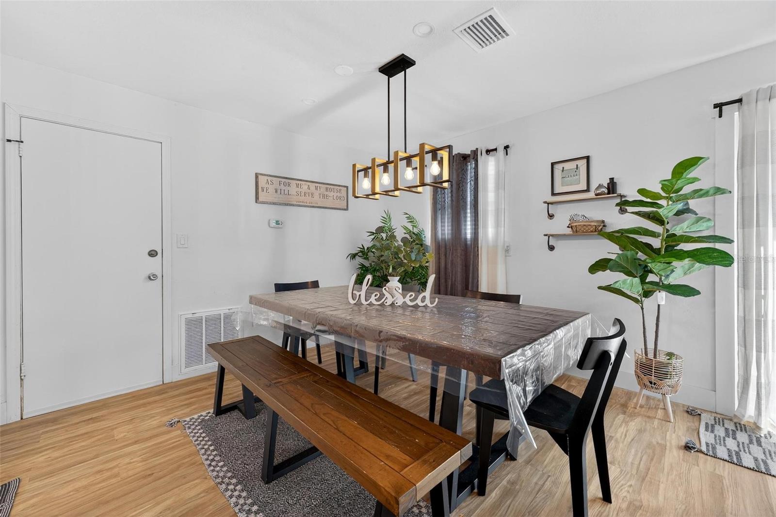 Image 21 of 62 For 1545 Culverhouse Drive