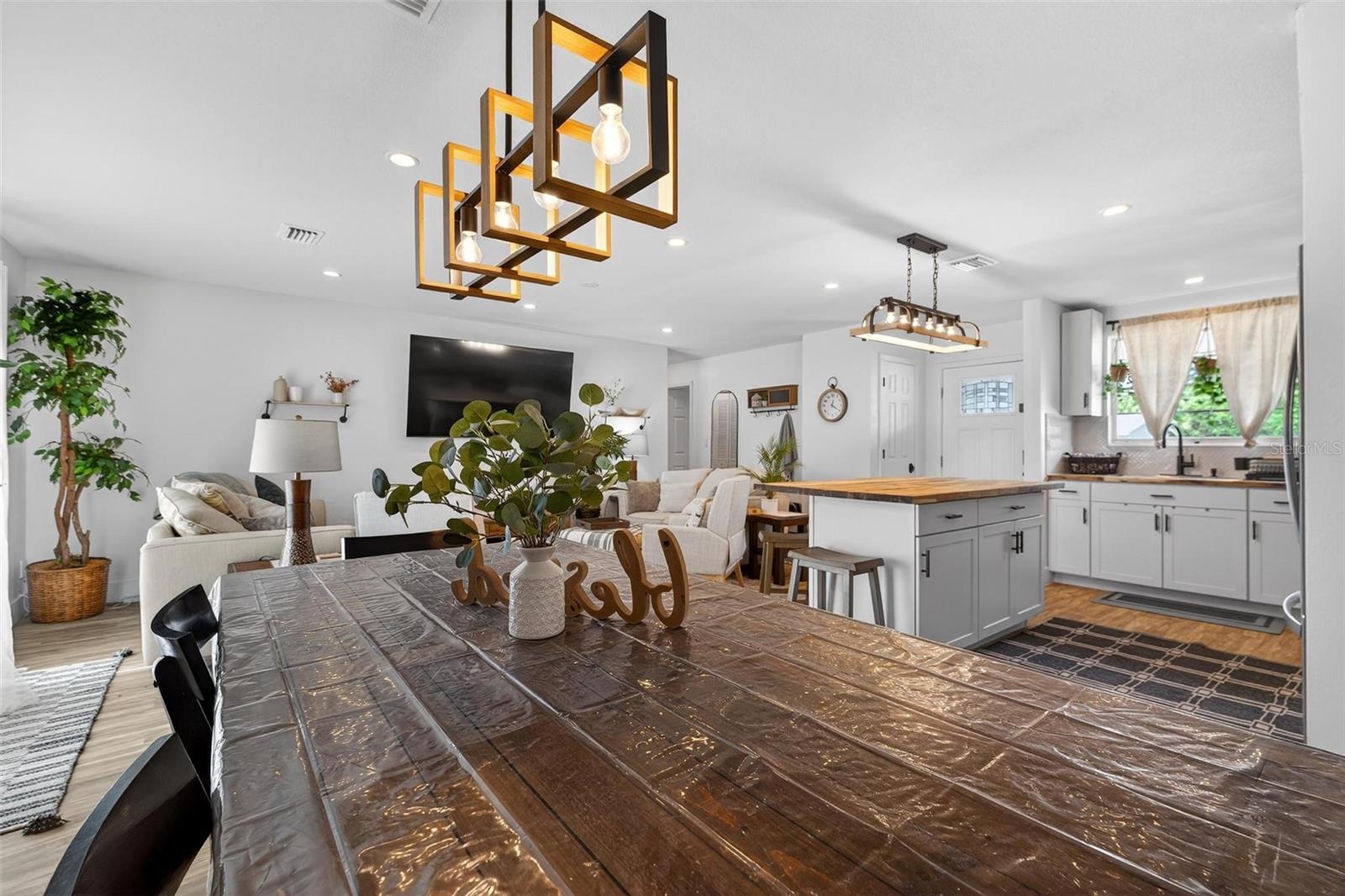 Image 22 of 62 For 1545 Culverhouse Drive