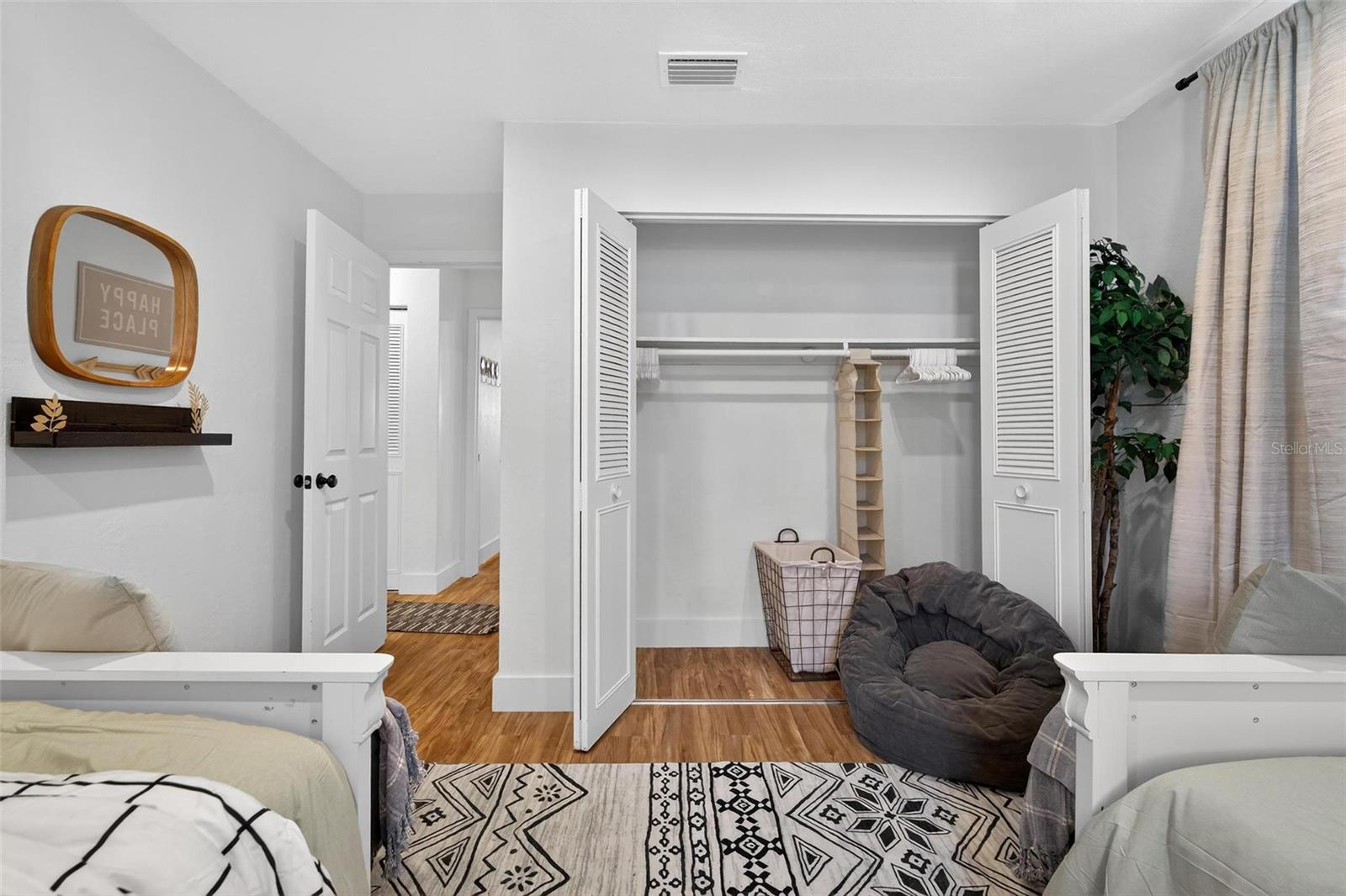 Image 27 of 62 For 1545 Culverhouse Drive