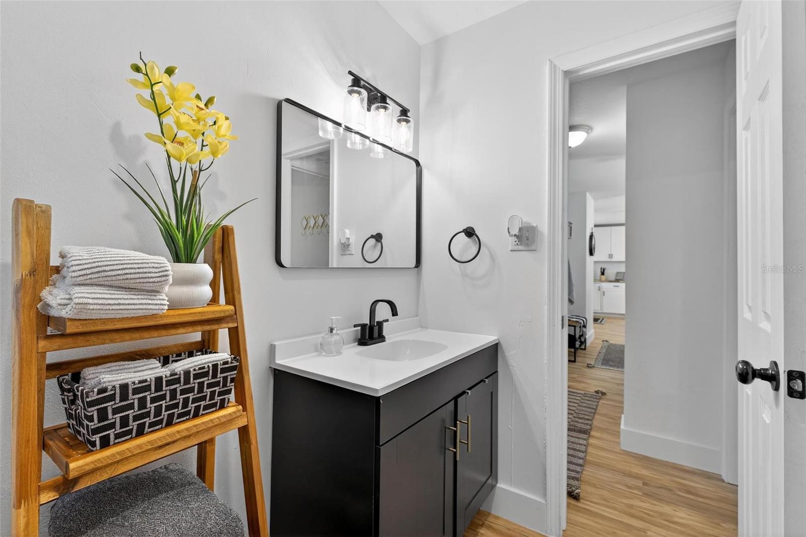 Image 33 of 62 For 1545 Culverhouse Drive