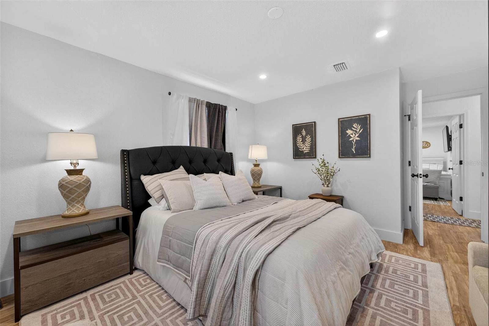 Image 35 of 62 For 1545 Culverhouse Drive