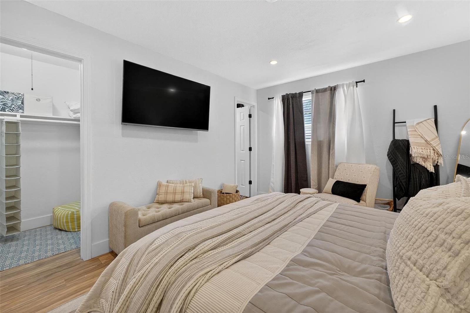 Image 37 of 62 For 1545 Culverhouse Drive