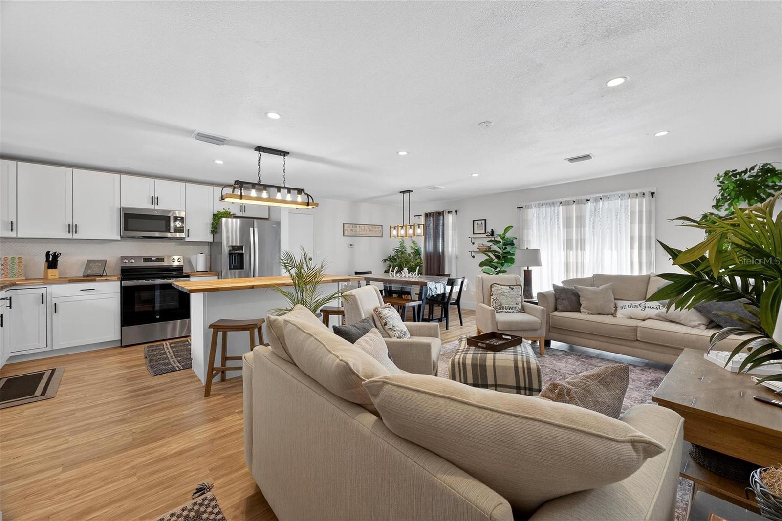 Image 8 of 62 For 1545 Culverhouse Drive