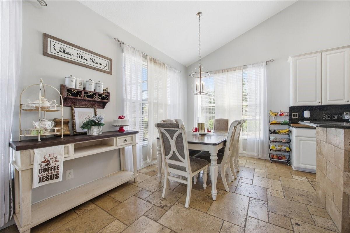 Image 13 of 40 For 13231 Meergate Circle